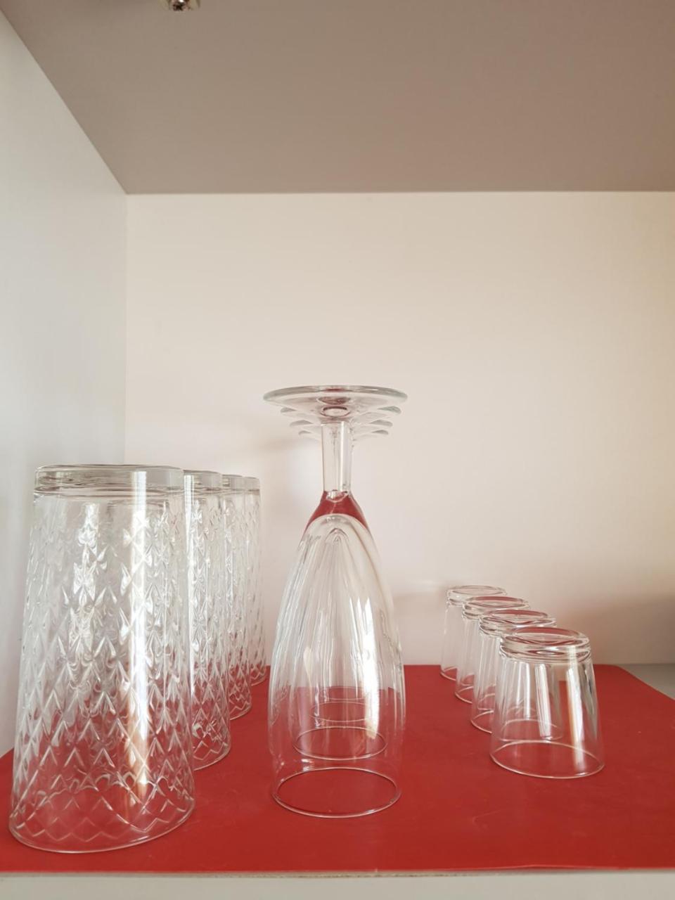 מינסק Apartment On Metro Mihalova מראה חיצוני תמונה
