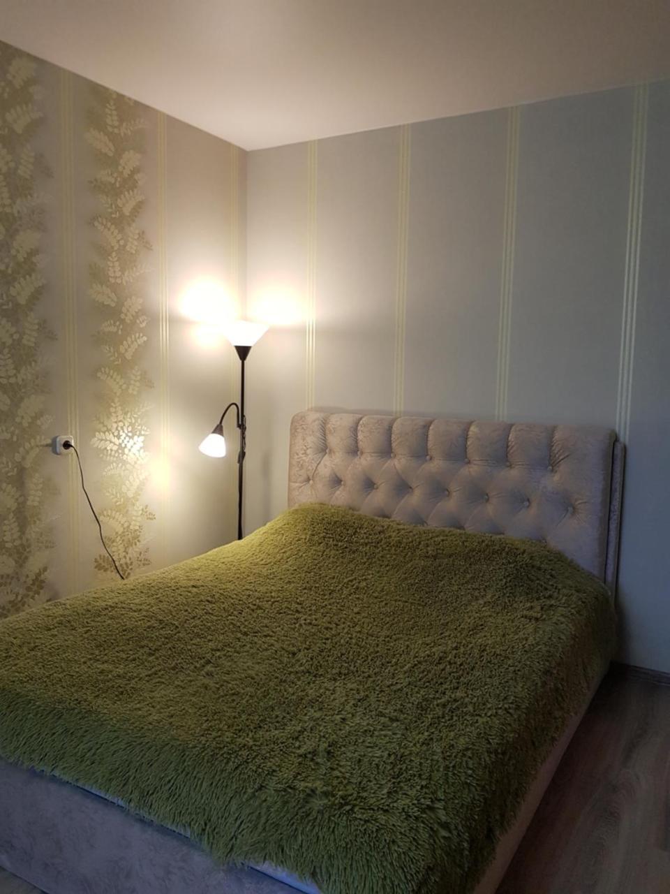 מינסק Apartment On Metro Mihalova מראה חיצוני תמונה